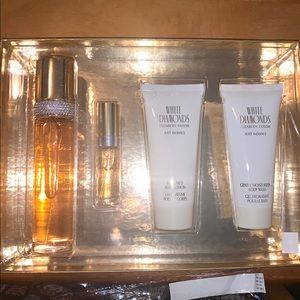White Diamonds Elizabeth Taylor Edition!! NWT
